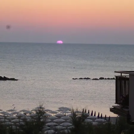 Casa Momi Prima Fila Mare San Benedetto del Tronto